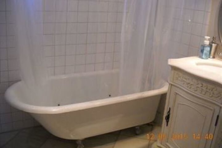 Room 15 of 165