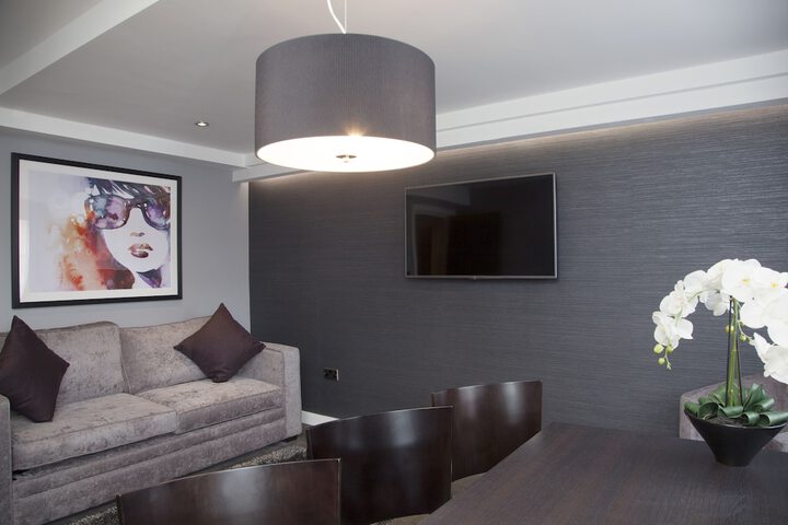 Room 46 of 68