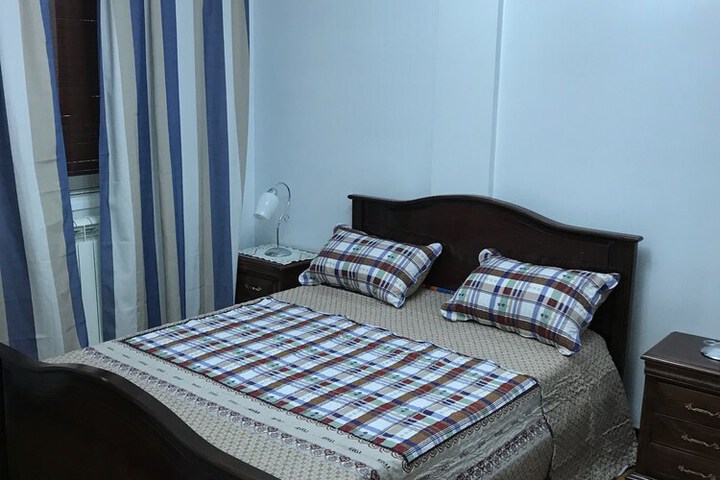 Room 9 of 19