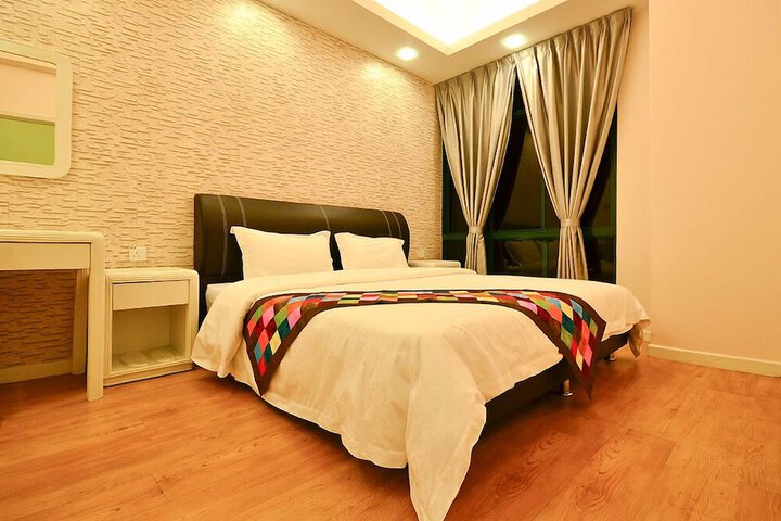 Room 21 of 48
