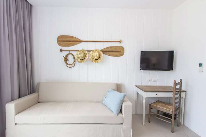 Room 15 of 72