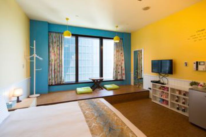 Room 62 of 89