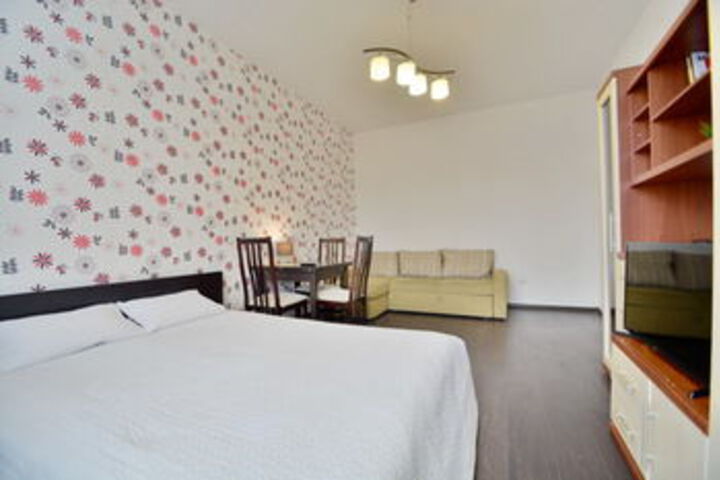 Room 84 of 203