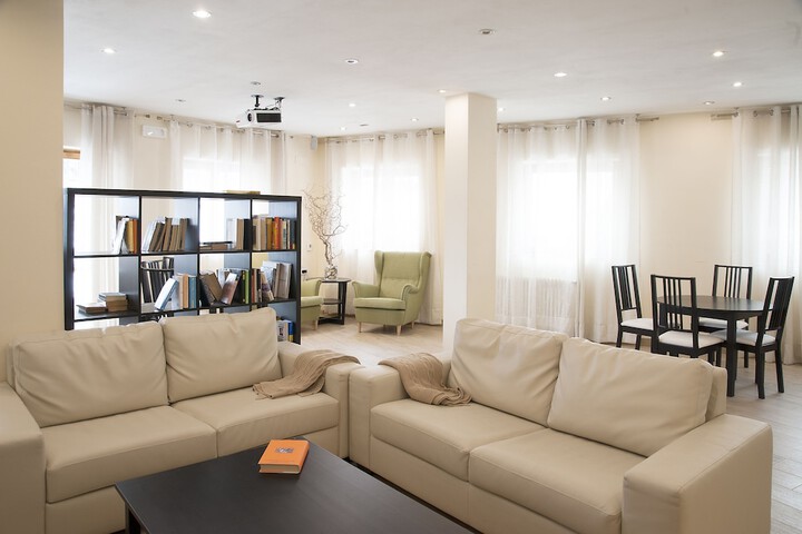 Guest Lobby