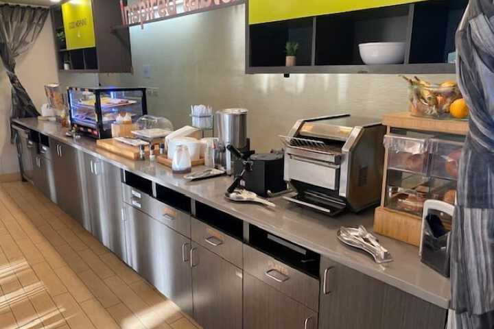 Breakfast buffet