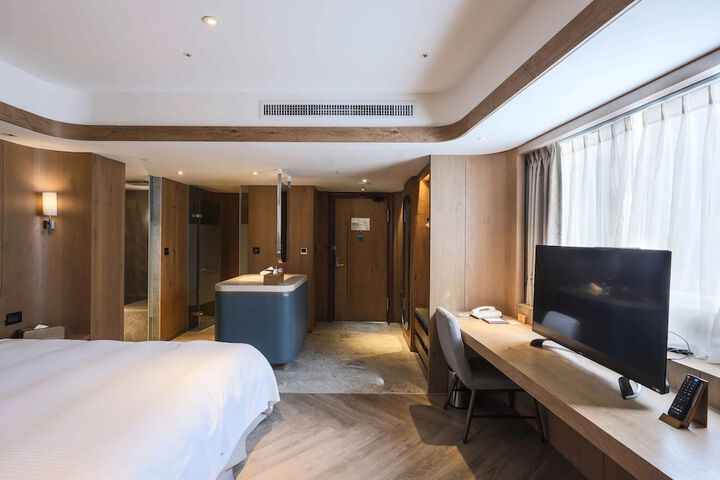 Room 20 of 91