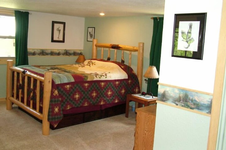 Room 17 of 60