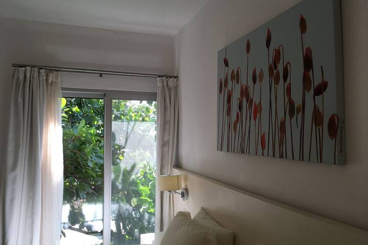 Room 4 of 26