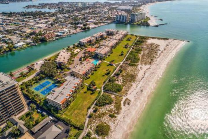 Lands End #205 Building 10 Condo in St. Pete Beach, FL