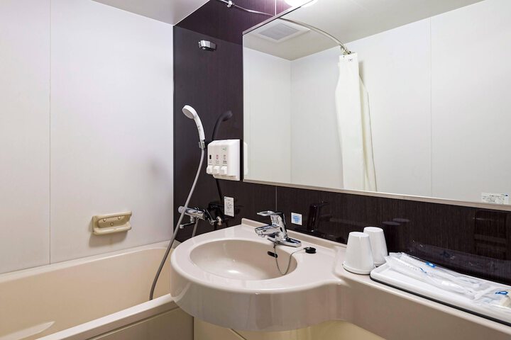 Bath Interior