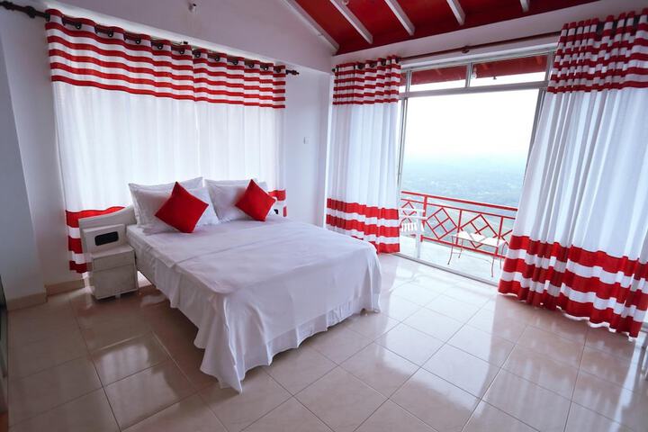 Room 10 of 68
