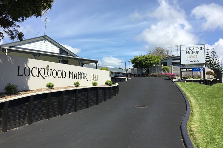 Image of Lockwood Manor Motel
