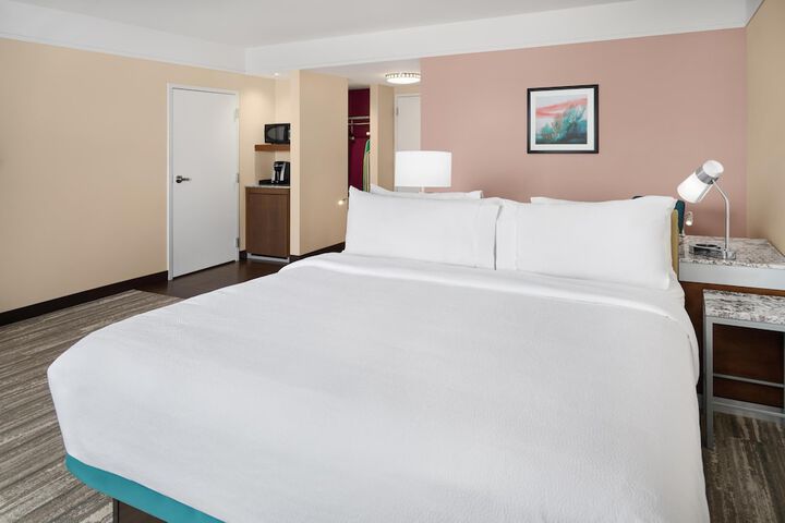 Room 20 of 43
