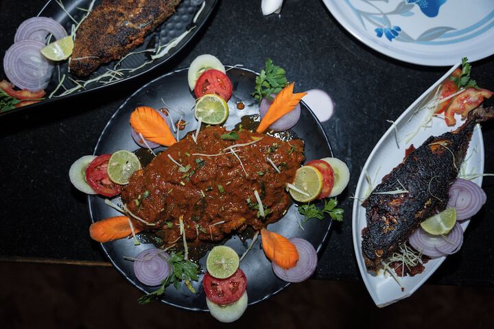 Dining 44 of 60