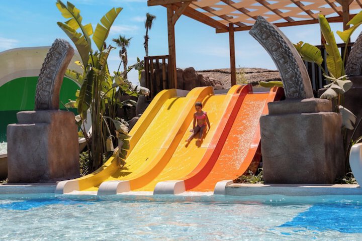 Pool 78 of 108