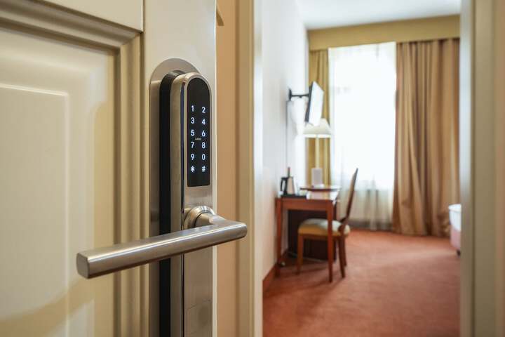 Room 45 of 113