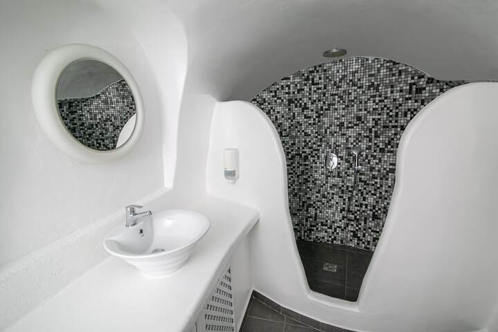 Room 46 of 52