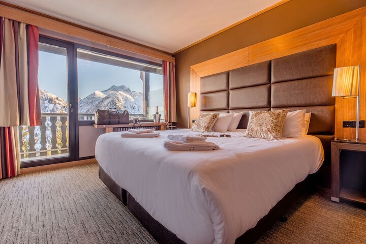 Room 15 of 75
