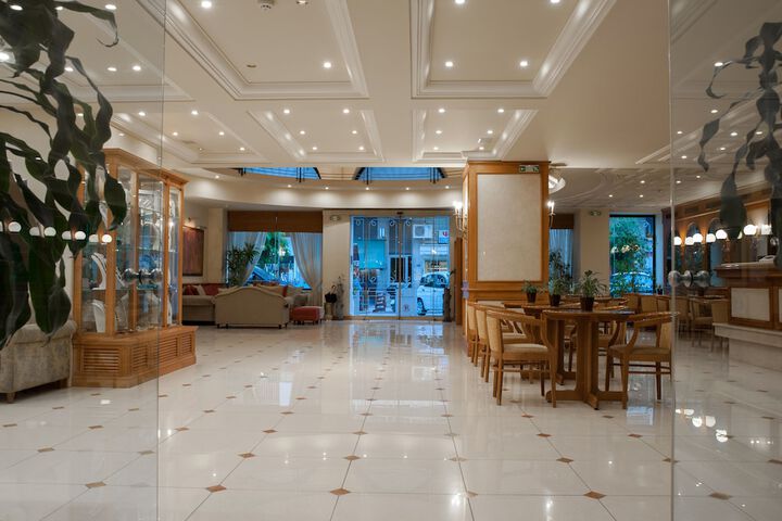 Guest Lobby