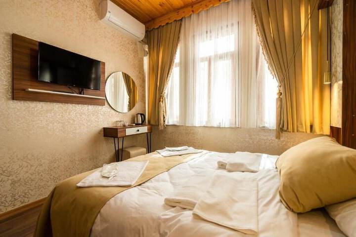 Room 15 of 55