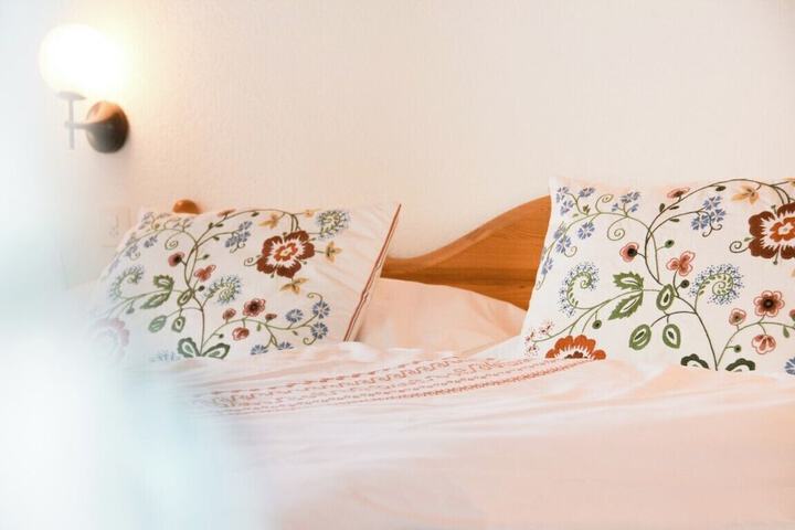 Room 42 of 104
