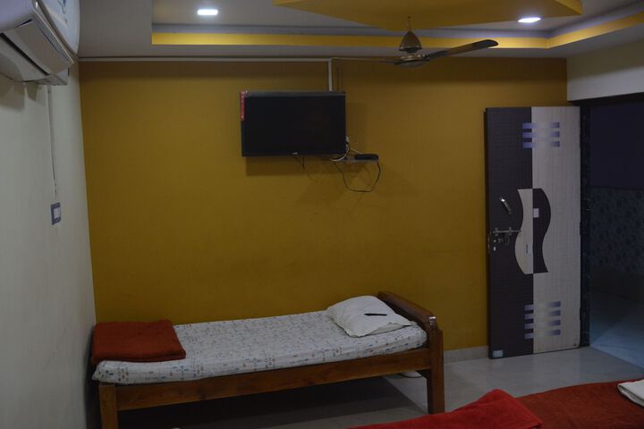 Room 44 of 94