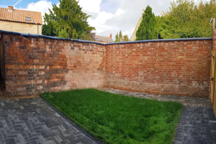 The Baptist Chapel 7