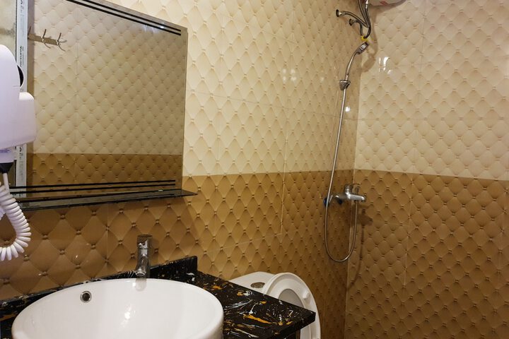 Room 20 of 31