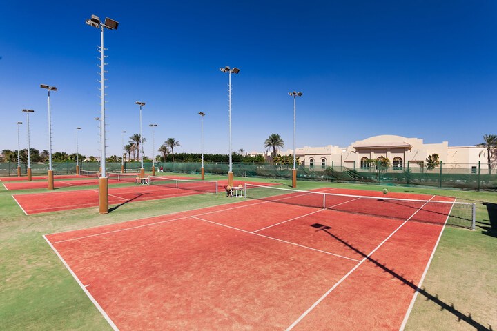 Tennis court