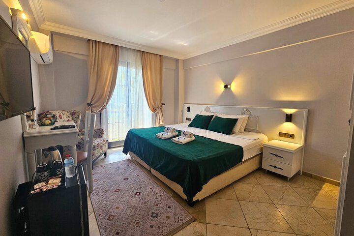 Room 4 of 46