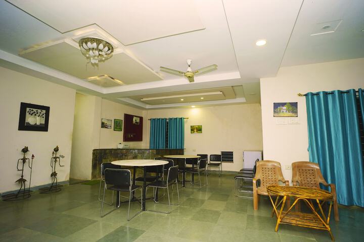 Hotel Interior 3 of 94