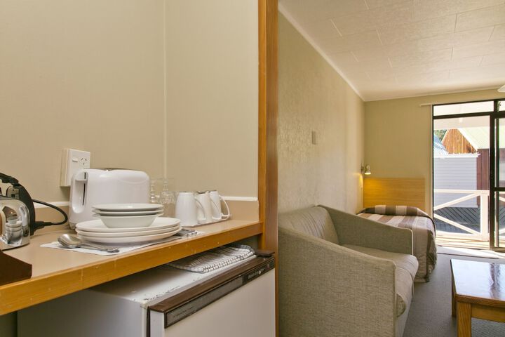 Room 4 of 52
