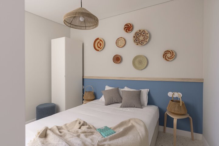 Room 4 of 134