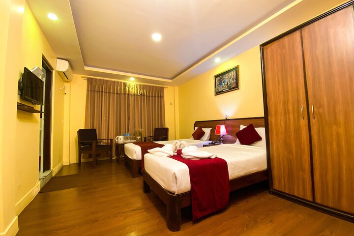 Room 15 of 44