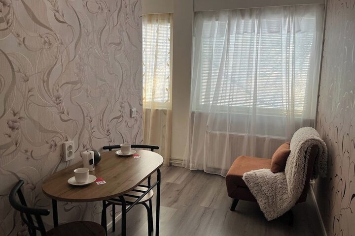 Room 34 of 108