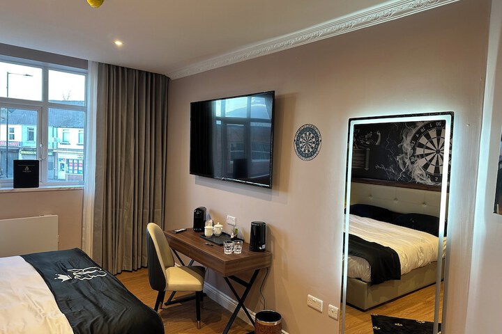 Room 26 of 117