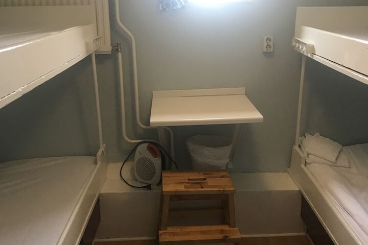 Room 18 of 50