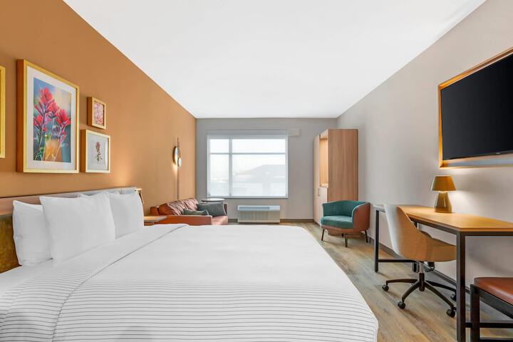 Room 9 of 68