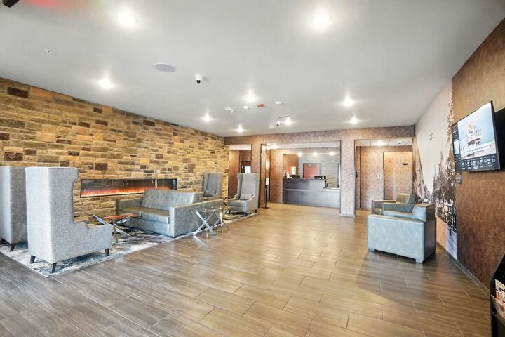 Hotel Interior 2 of 109