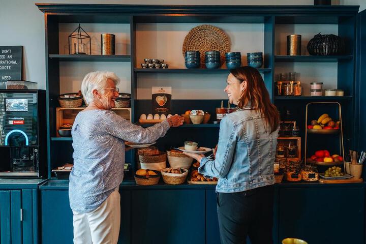 General 10 of 100