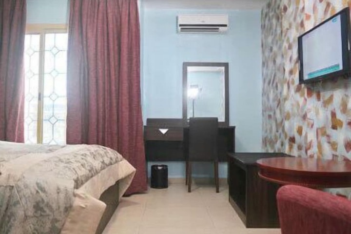 Room 17 of 59