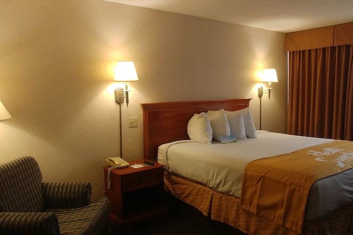 Room 5 of 21