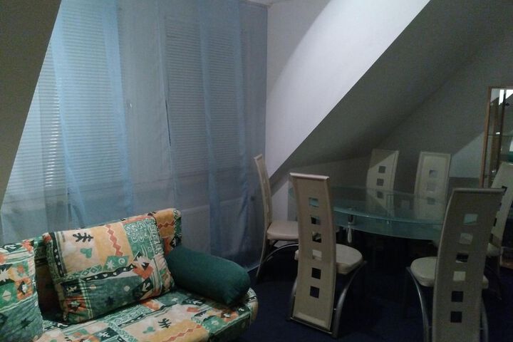 Room 11 of 57