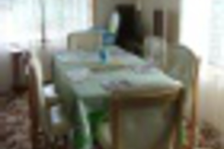 Room 350 of 407