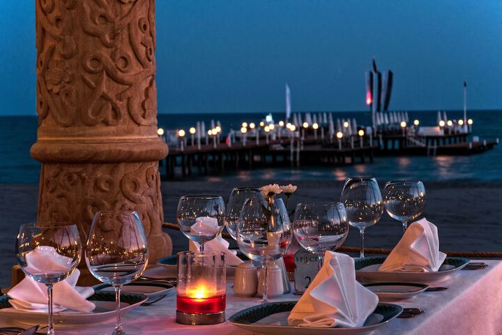 Dining 152 of 165