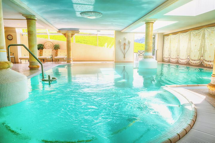 Pool 29 of 42