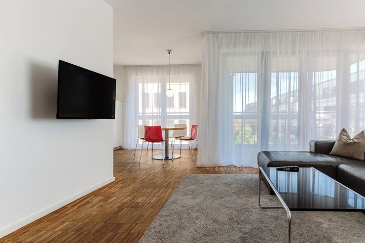 Room 34 of 47