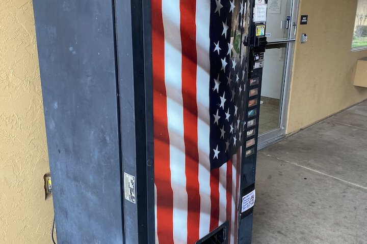 Vending machine