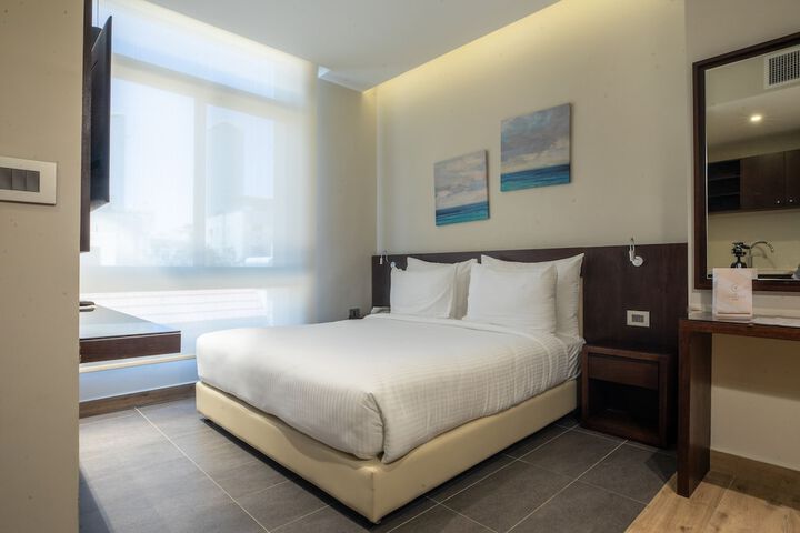 Room 10 of 45