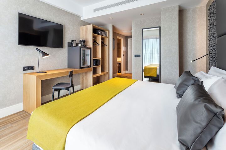 Room 29 of 79